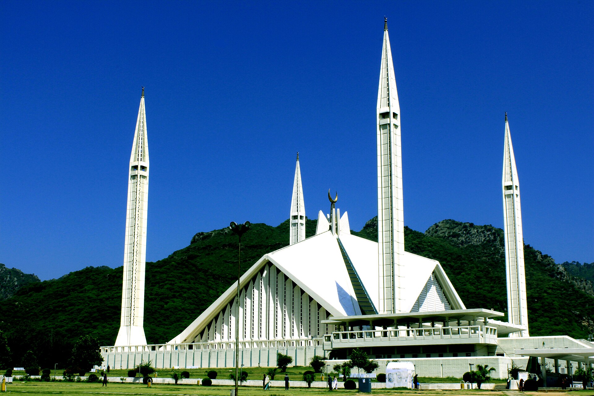 Pakistan Monument